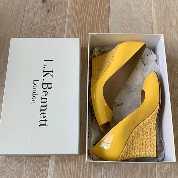 L. K. Bennett Estela Wedges - Picture 2 of 15